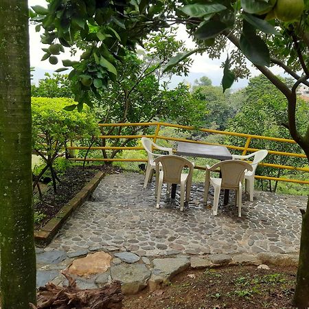 Apartamento Campestre Medellin Luaran gambar