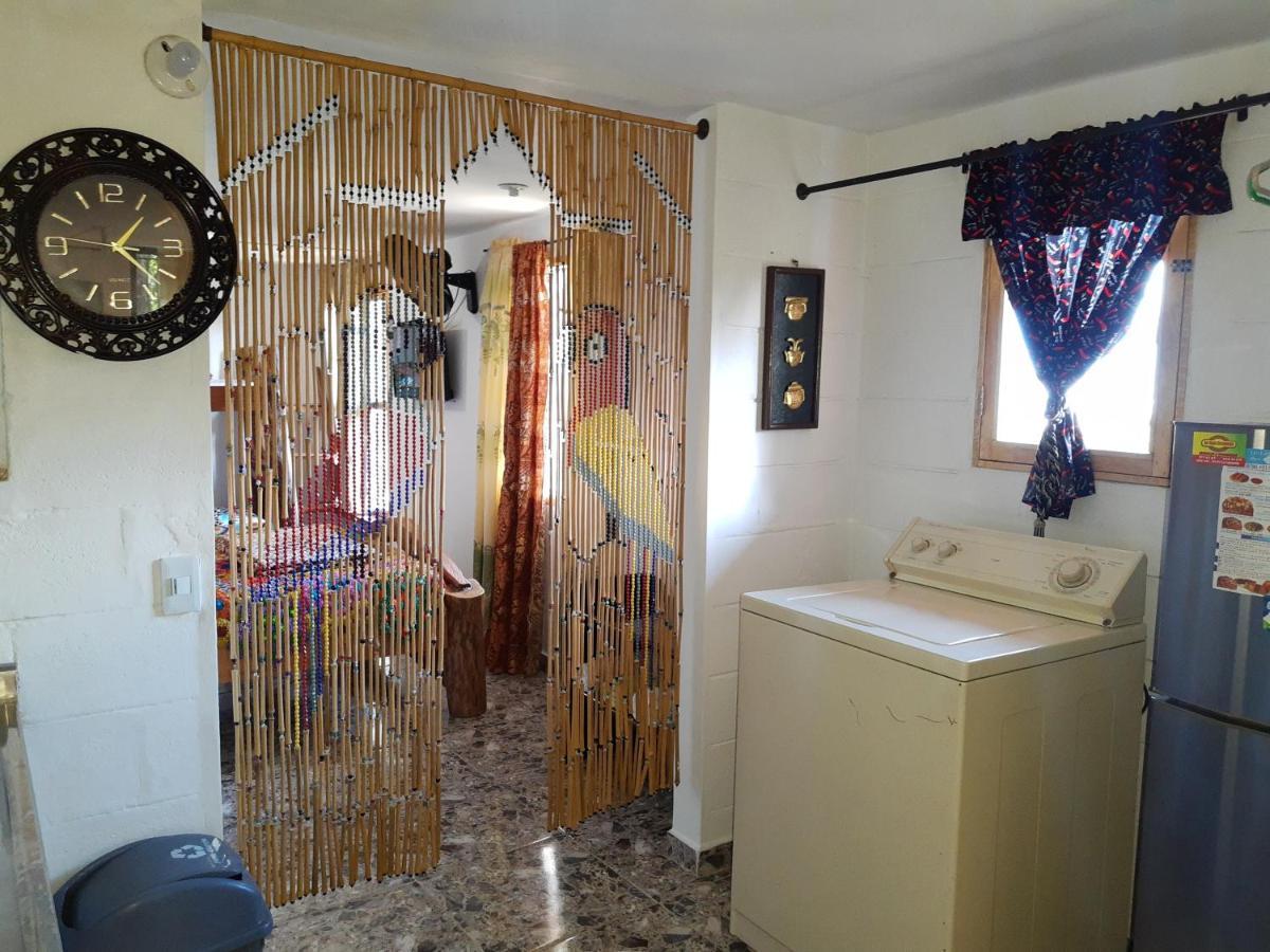 Apartamento Campestre Medellin Luaran gambar